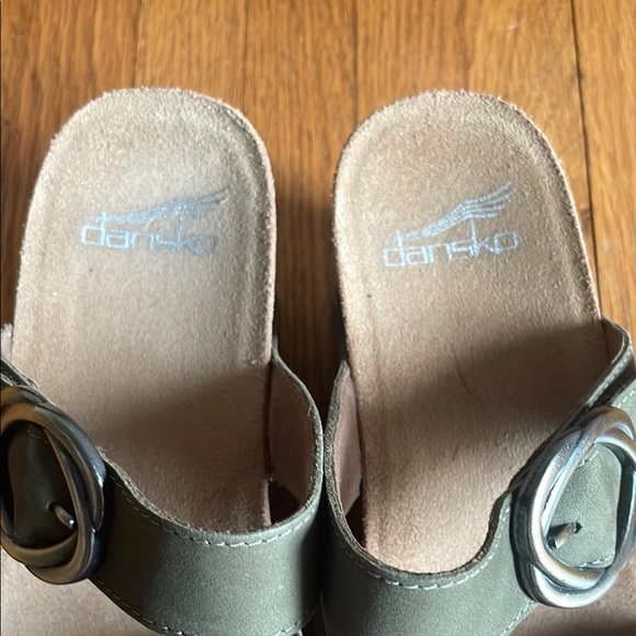Dansko Green Leather Sandals - Picture 6 of 6